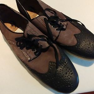 Men Hush Puppies Classic Shoes